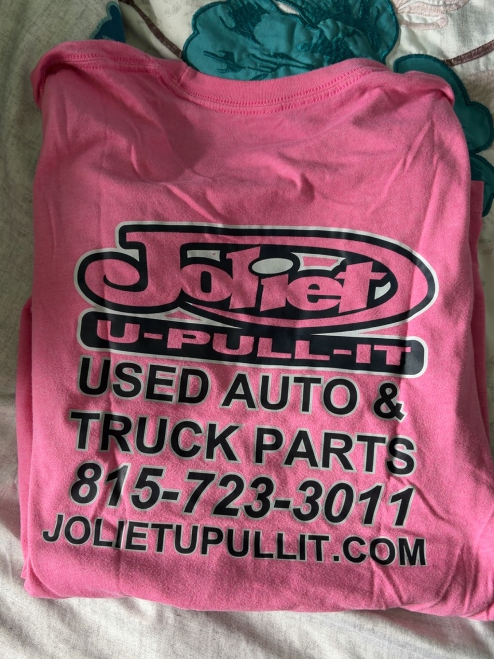 T-Shirt - Picture 2 of 2